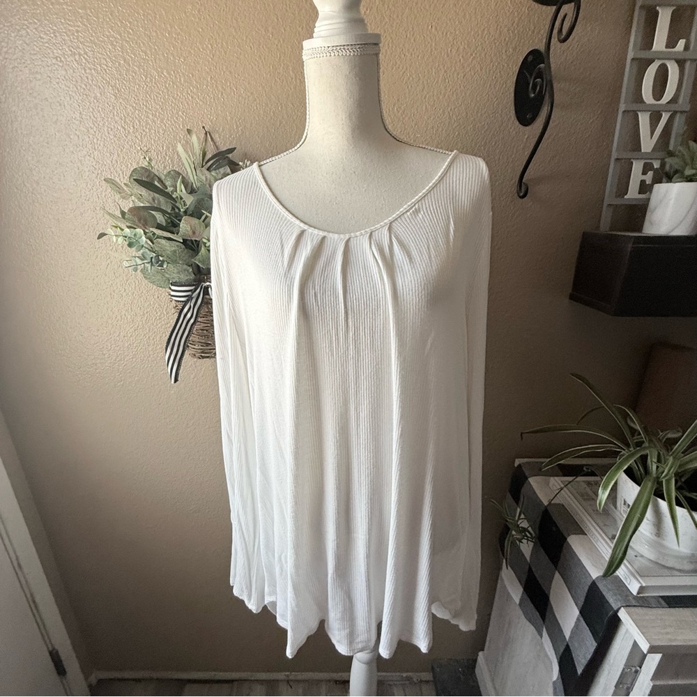 Lane Bryant White Longsleeve Ribbed Soft Knit Top 26/28W Open Slit Sleeves
